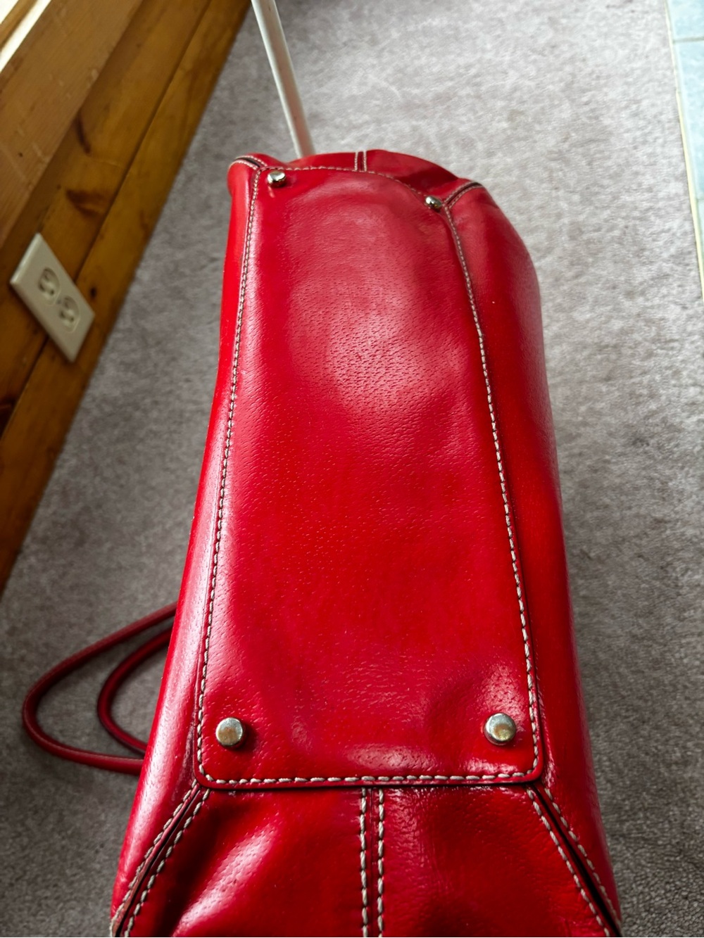Kate Spade Red Pebbled Leather Studded Logo Plaque Shoulder Tote Bag - Picture 4 of 8